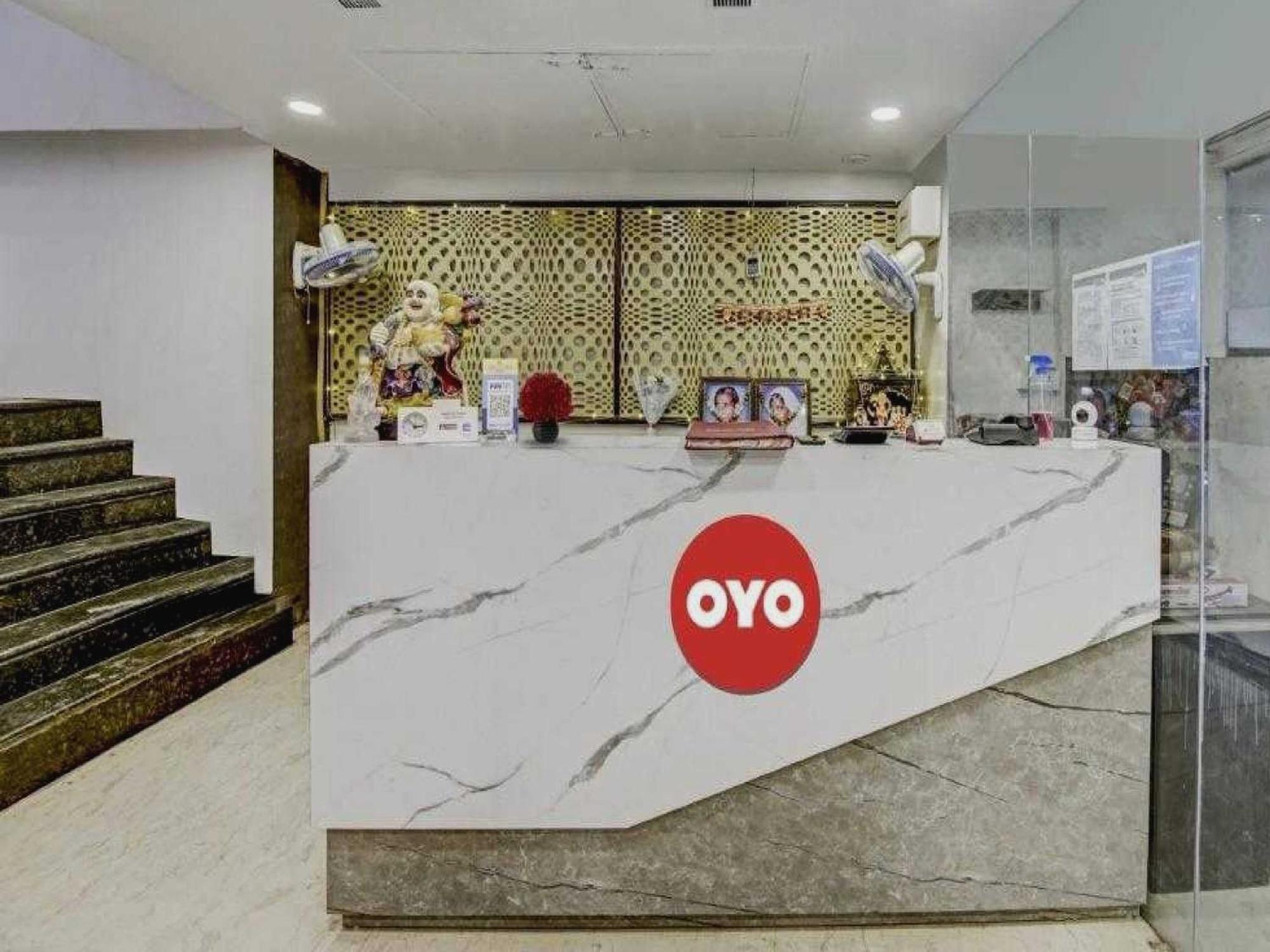O Metro Near Gurudwara Shri Bangla Sahib New Delhi